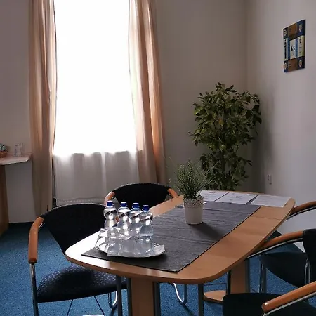 Club Trio Hotel