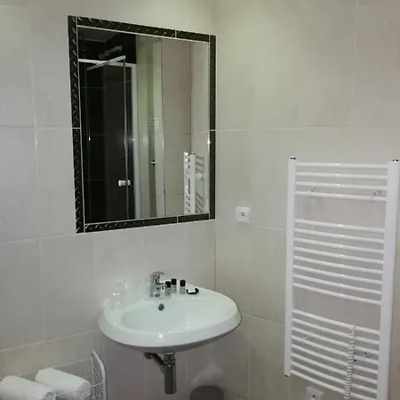 Club Trio Hotel
