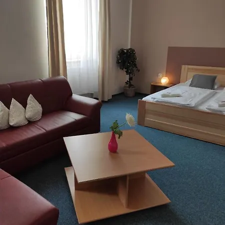 Hotel Club Trio Ostrava