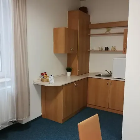 Club Trio Hotel 3*