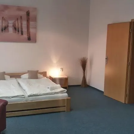 Club Trio Hotel