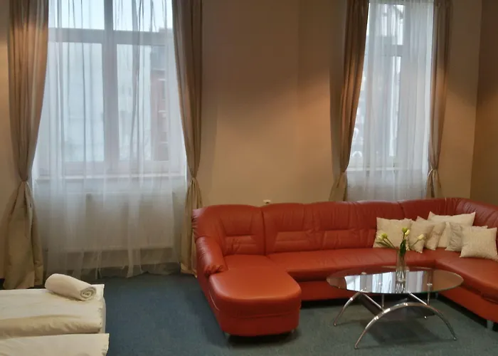 Hotel Club Trio 3*