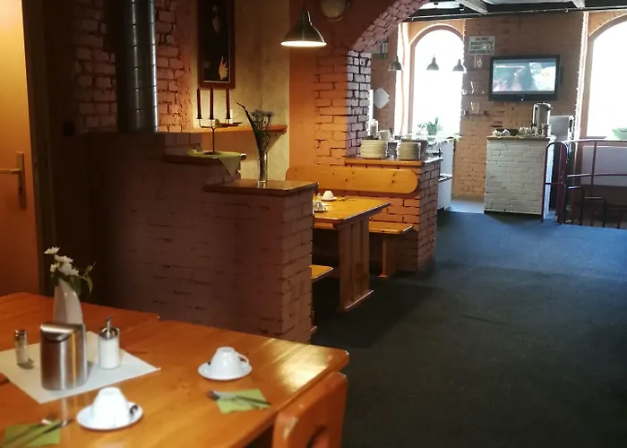 Hotell Club Trio Ostrava